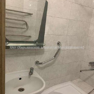 Продам квартиру, Гвардейцев Широнинцев ул. , 1  ком., 33 м², евроремонт 