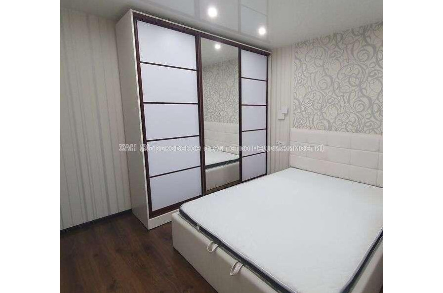 Продам квартиру, Шариковая ул. , 2  ком., 57 м², евроремонт 