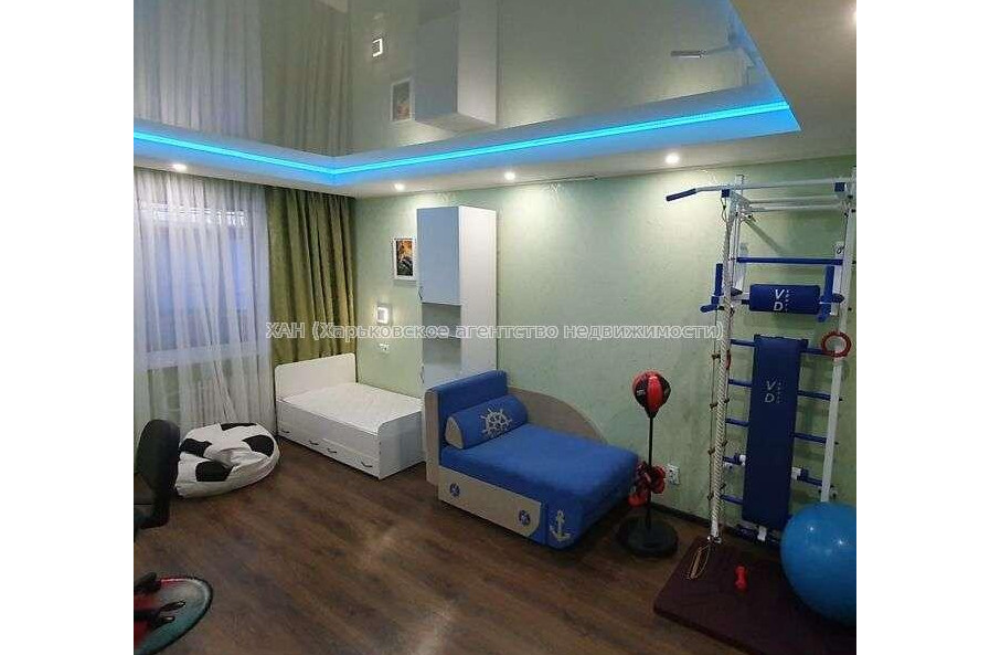 Продам квартиру, Шариковая ул. , 2  ком., 57 м², евроремонт 
