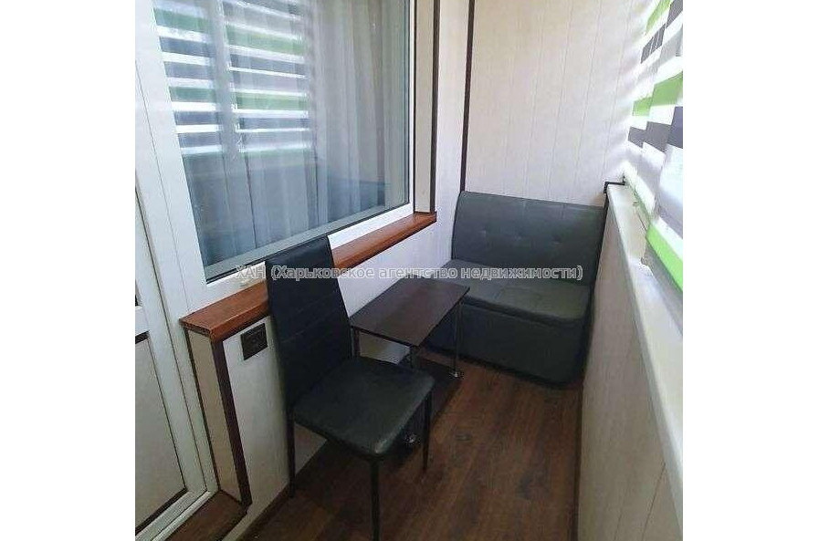 Продам квартиру, Шариковая ул. , 2  ком., 57 м², евроремонт 