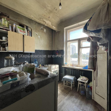 Продам квартиру, Полтавский Шлях ул. , 3 кім., 70 м², советский ремонт 