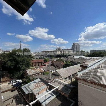 Продам квартиру, Полтавский Шлях ул. , 3  ком., 70 м², советский ремонт 