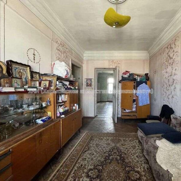 Продам квартиру, Полтавский Шлях ул. , 3  ком., 70 м², советский ремонт 