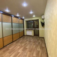 Продам квартиру, Есенина ул. , 1  ком., 32 м², капитальный ремонт 