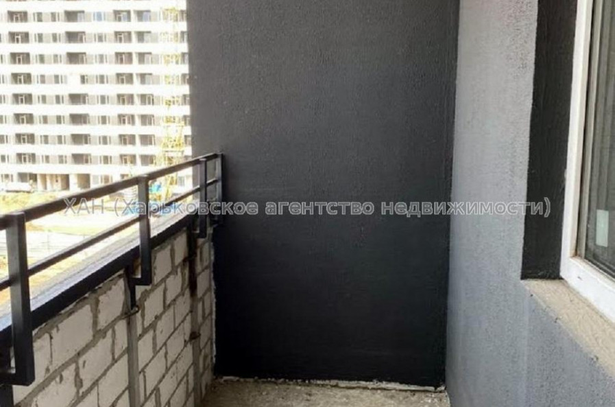 Продам квартиру, Льва Ландау просп. , 3  ком., 102 м², без внутренних работ 