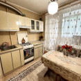 Продам квартиру, Победы просп. , 1 кім., 38 м², косметический ремонт 