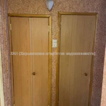 Продам квартиру, Победы просп. , 1 кім., 38 м², косметический ремонт 