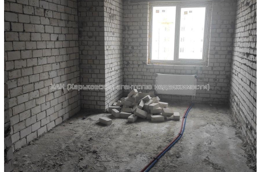 Продам квартиру, Мира ул. , 1 кім., 39.45 м², без внутренних работ 