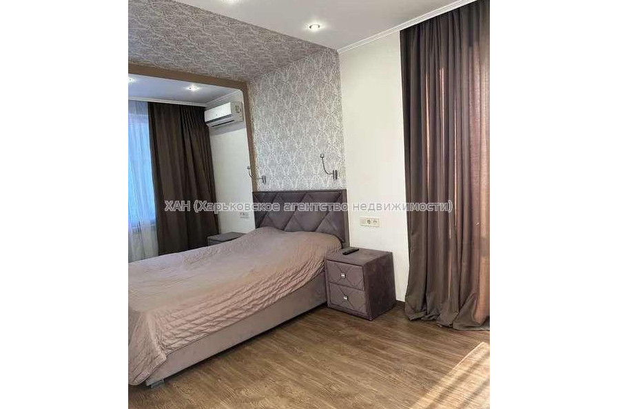 Продам квартиру, Чугуевская ул. , 3  ком., 70 м², евроремонт 