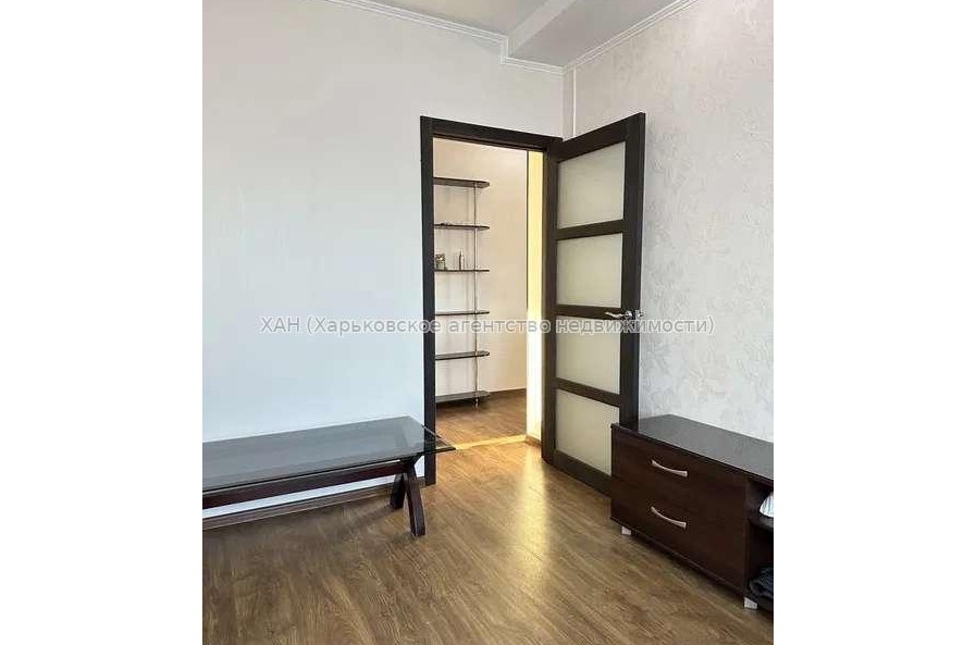 Продам квартиру, Чугуевская ул. , 3  ком., 70 м², евроремонт 