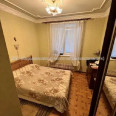 Продам квартиру, Тракторостроителей просп. , 3 кім., 64 м², капитальный ремонт 