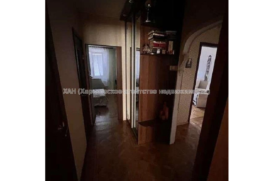 Продам квартиру, Тракторостроителей просп. , 3 кім., 64 м², капитальный ремонт 
