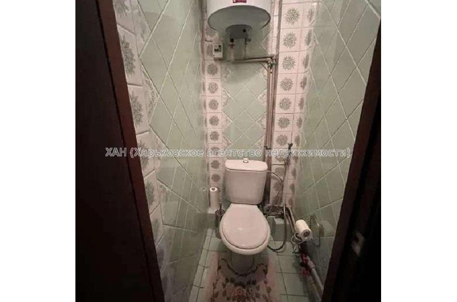 Продам квартиру, Тракторостроителей просп. , 3 кім., 64 м², капитальный ремонт 