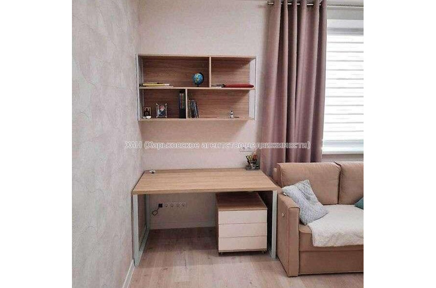 Продам квартиру, Холодногорская ул. , 3 кім., 91 м², авторский дизайн 