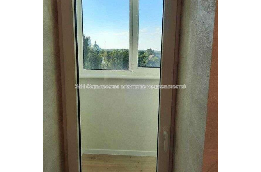 Продам квартиру, Холодногорская ул. , 3 кім., 91 м², авторский дизайн 