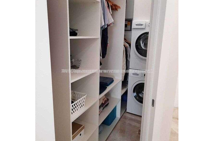 Продам квартиру, Холодногорская ул. , 3 кім., 91 м², авторский дизайн 