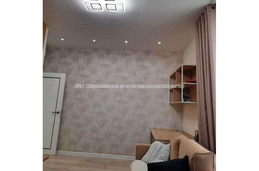 Продам квартиру, Холодногорская ул. , 3 кім., 91 м², авторский дизайн 