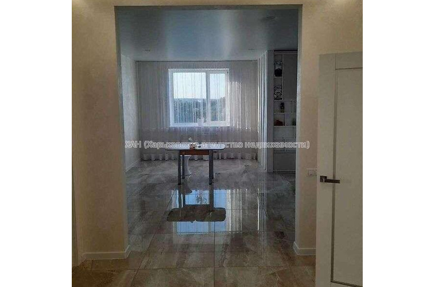Продам квартиру, Холодногорская ул. , 3 кім., 91 м², авторский дизайн 