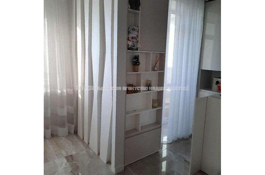Продам квартиру, Холодногорская ул. , 3 кім., 91 м², авторский дизайн 