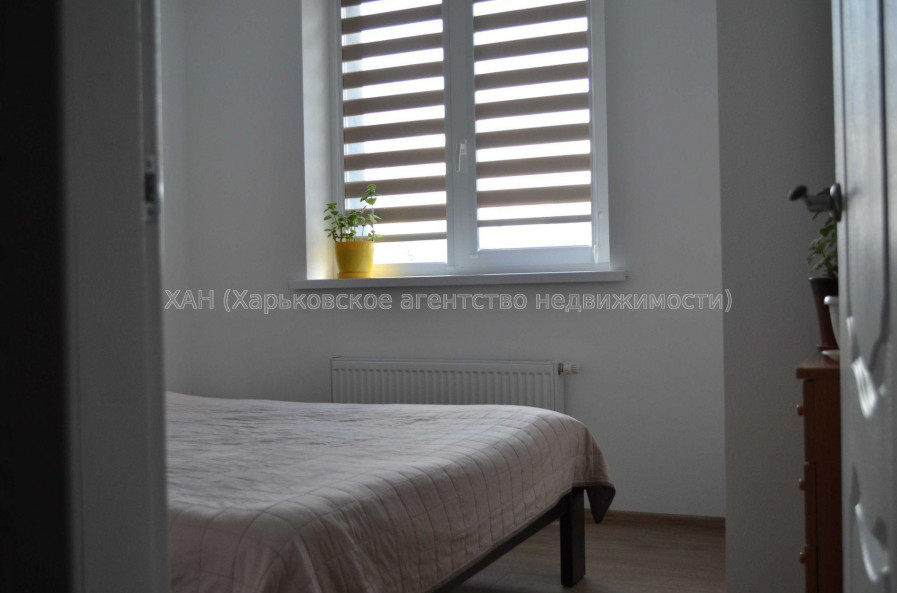 Продам квартиру, Победы просп. , 2 кім., 47 м², авторский дизайн 