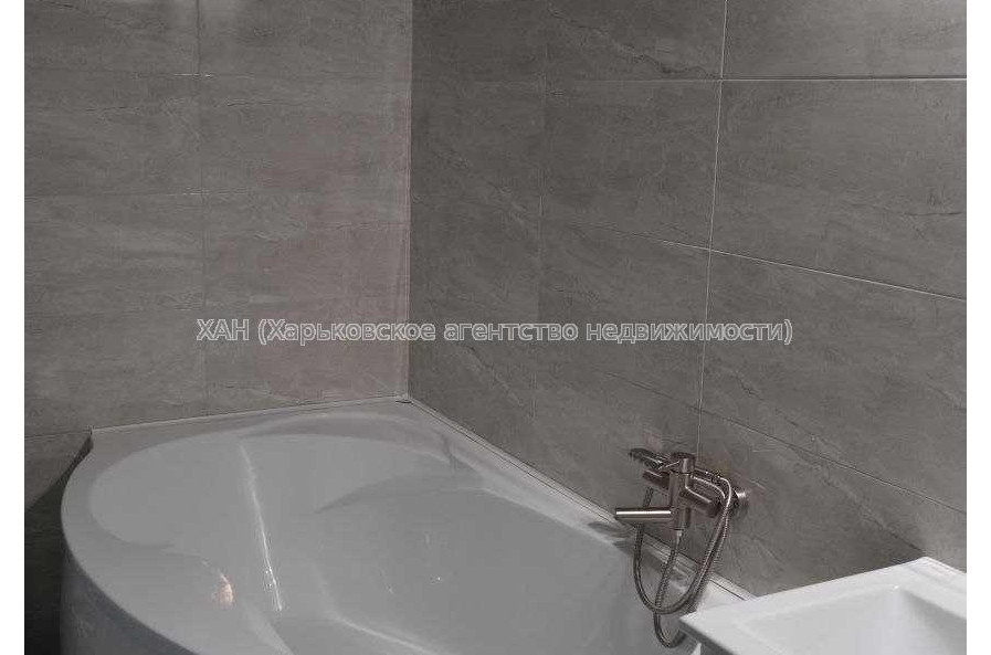 Продам квартиру, Победы просп. , 2  ком., 47 м², авторский дизайн 