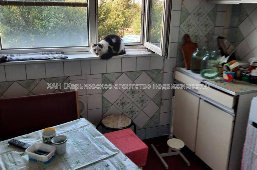 Продам квартиру, Аэрокосмический пр. , 3  ком., 62 м², косметический ремонт 