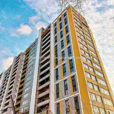 Продам квартиру, Шекспира пер. , 2  ком., 70 м², без внутренних работ 