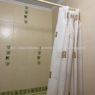 Продам квартиру, Москалёвская ул. , 2 кім., 49 м², капитальный ремонт 