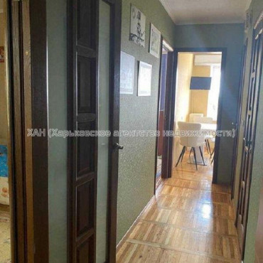 Продам квартиру, Москалёвская ул. , 2 кім., 49 м², капитальный ремонт 