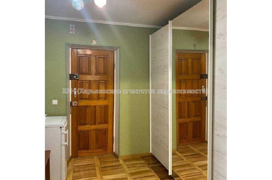 Продам квартиру, Москалёвская ул. , 2 кім., 49 м², капитальный ремонт 