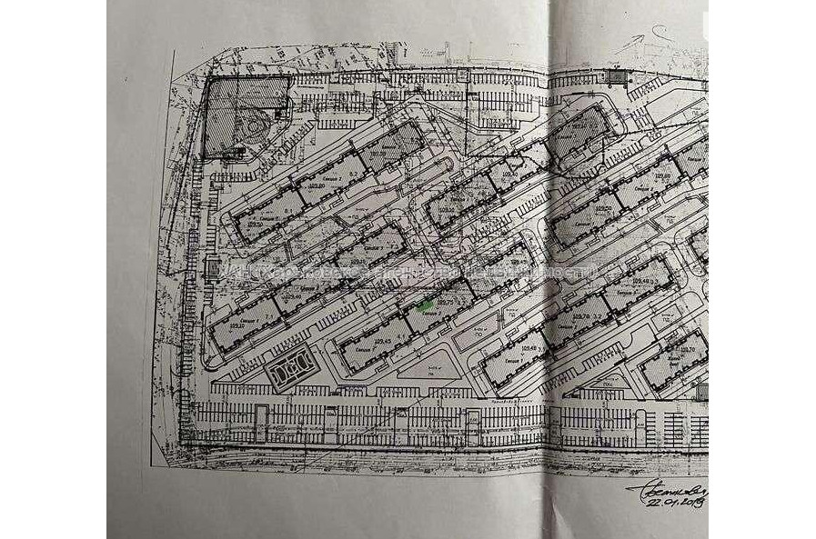 Продам квартиру, Шевченко ул. , 1  ком., 38 м², без внутренних работ 