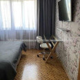 Продам квартиру, Каденюка ул. , 4 кім., 82 м², капитальный ремонт 