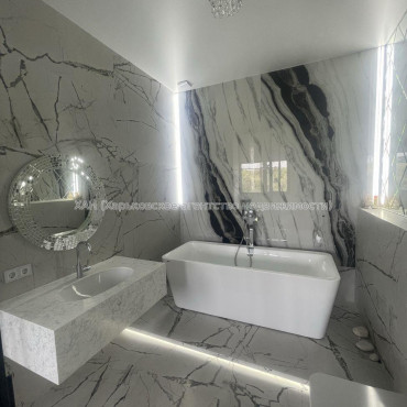 Продам квартиру, Профессорская ул. , 4  ком., 137 м², авторский дизайн 