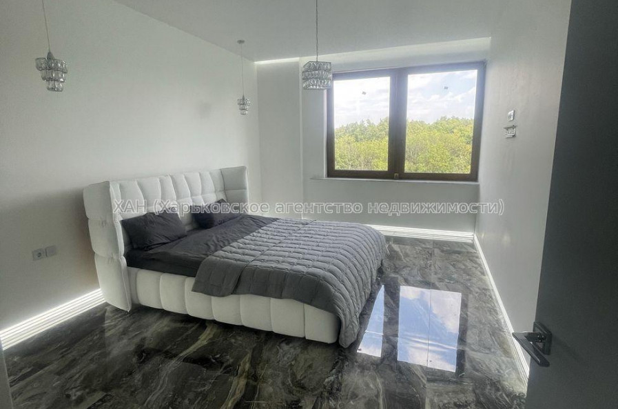 Продам квартиру, Профессорская ул. , 4  ком., 137 м², авторский дизайн 