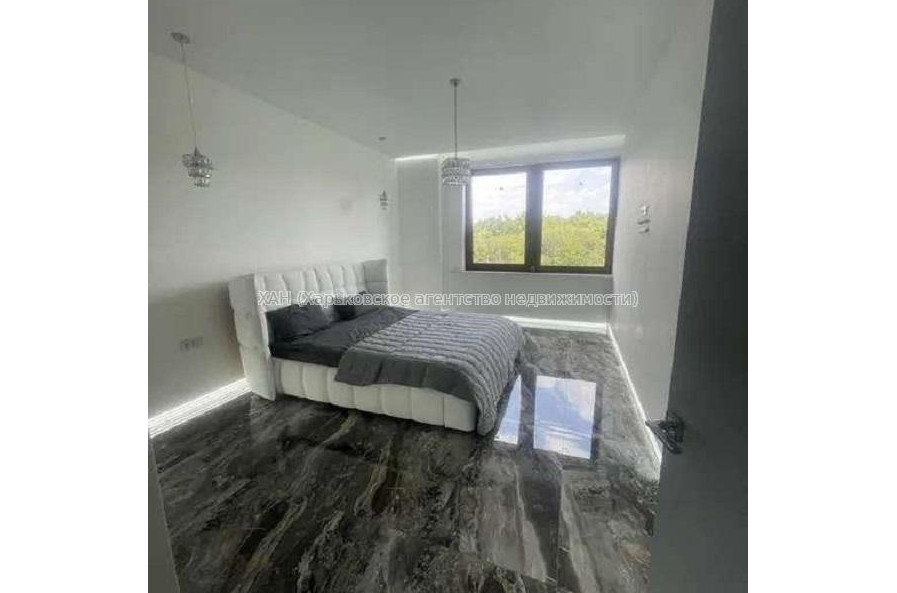 Продам квартиру, Профессорская ул. , 4 кім., 137 м², авторский дизайн 