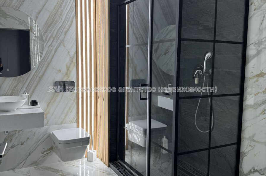 Продам квартиру, Профессорская ул. , 4 кім., 137 м², авторский дизайн 