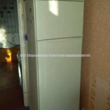 Продам квартиру, Зерновой пер. , 3  ком., 62 м², без ремонта 