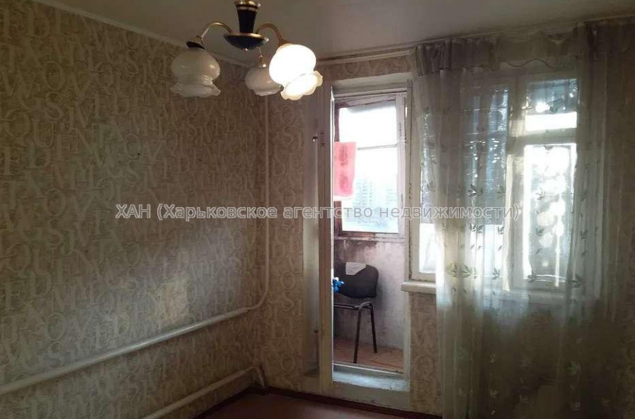 Продам квартиру, Зерновой пер. , 3  ком., 62 м², без ремонта 