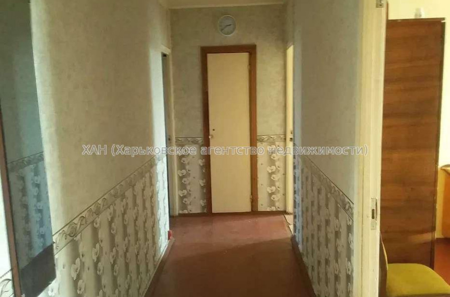 Продам квартиру, Зерновой пер. , 3  ком., 62 м², без ремонта 