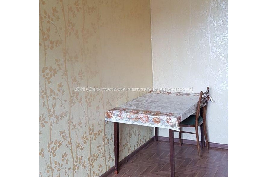 Продам квартиру, Мира ул. , 1  ком., 17 м², косметический ремонт 