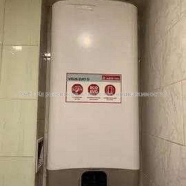 Продам квартиру, Героев Харькова просп. , 1 кім., 28 м², капитальный ремонт 