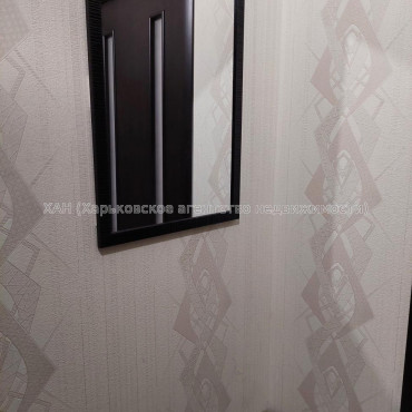 Продам квартиру, Героев Харькова просп. , 1 кім., 28 м², капитальный ремонт 