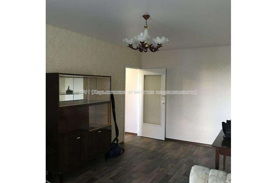 Продам квартиру, Гвардейцев Широнинцев ул. , 1 кім., 34 м², капитальный ремонт 