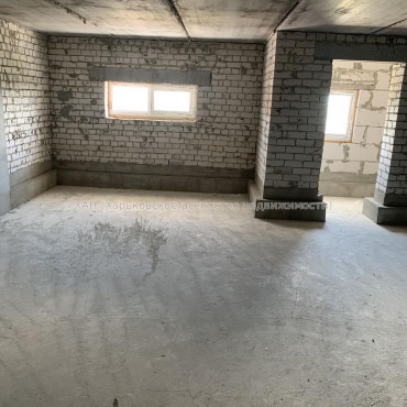 Продам квартиру, Шевченко ул. , 2  ком., 62 м², без внутренних работ 