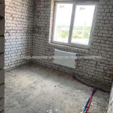 Продам квартиру, Шевченко ул. , 2 кім., 62 м², без внутренних работ 