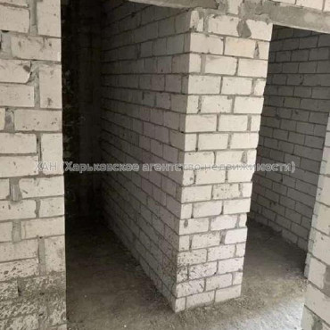 Продам квартиру, Шевченко ул. , 2 кім., 62 м², без внутренних работ 