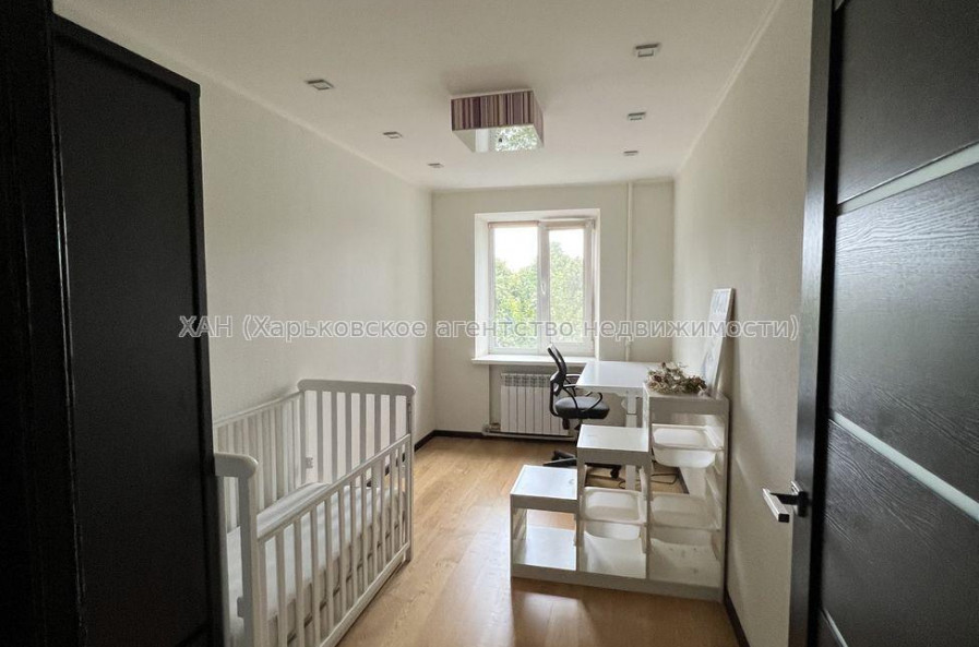 Продам квартиру, Проскуры ул. , 3 кім., 62 м², капитальный ремонт 