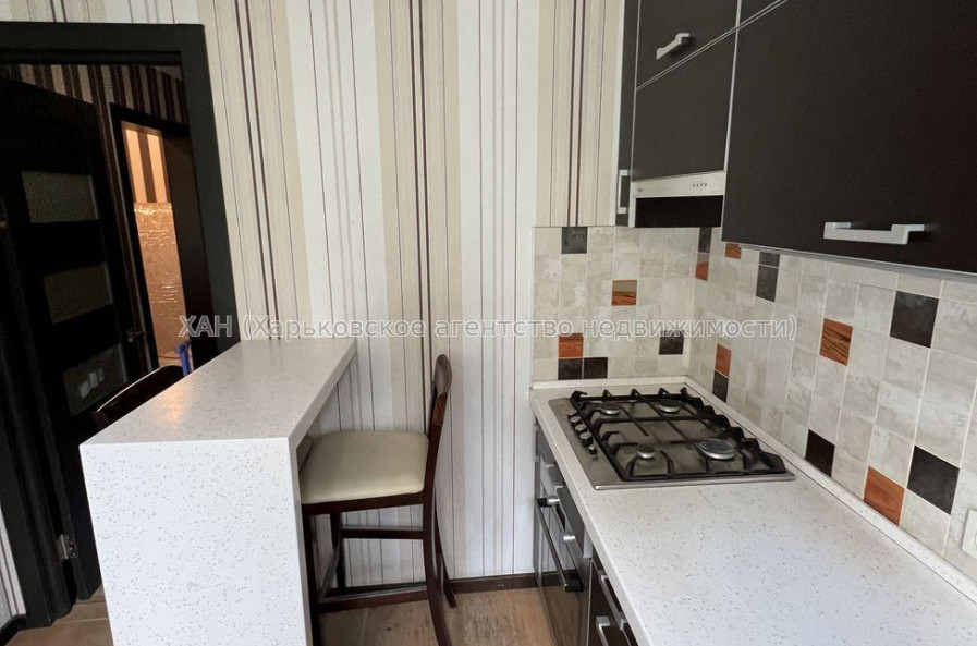 Продам квартиру, Проскуры ул. , 3 кім., 62 м², капитальный ремонт 