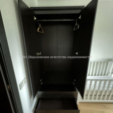 Продам квартиру, Проскуры ул. , 3 кім., 62 м², капитальный ремонт 