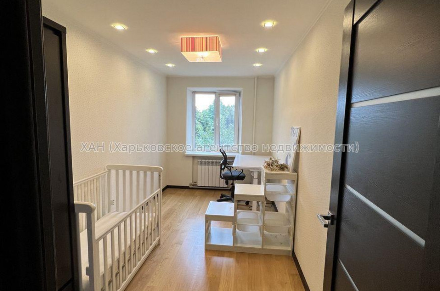 Продам квартиру, Проскуры ул. , 3 кім., 62 м², капитальный ремонт 